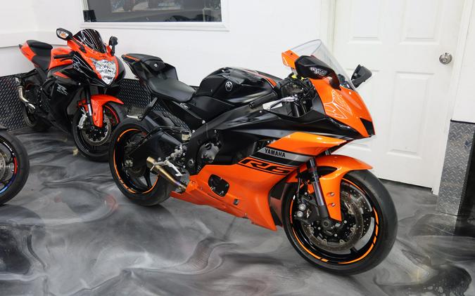 2020 Yamaha R6 in Mint Condition With Akrapovic Exhaust