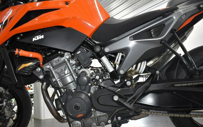 2023 KTM Duke 790