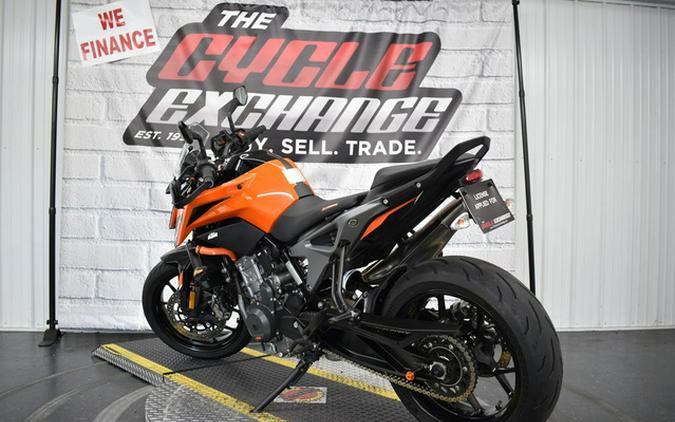 2023 KTM Duke 790