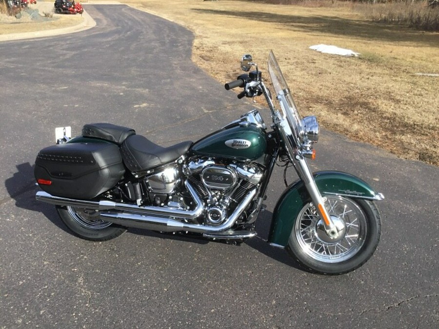 2024 Harley-Davidson® Heritage Classic Alpine Green