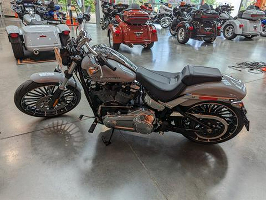 2024 Harley-Davidson Breakout®