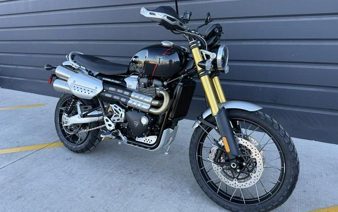 2025 Triumph Scrambler 1200 XE Sapphire Black