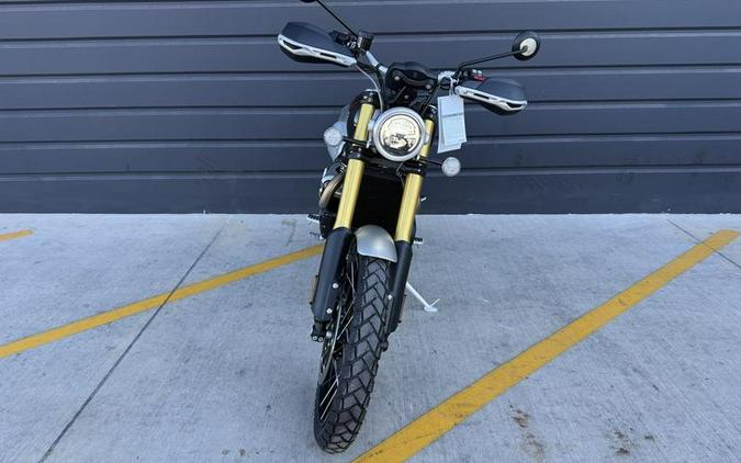 2025 Triumph Scrambler 1200 XE Sapphire Black