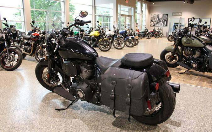 2022 Indian Motorcycle® Super Chief® Black Metallic