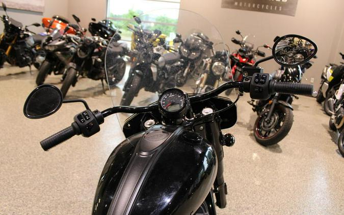2022 Indian Motorcycle® Super Chief® Black Metallic