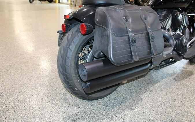2022 Indian Motorcycle® Super Chief® Black Metallic