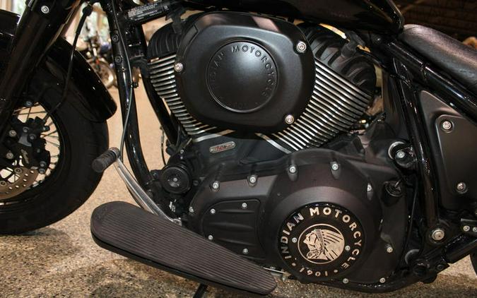 2022 Indian Motorcycle® Super Chief® Black Metallic