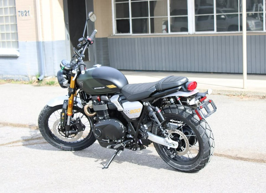 2026 TRIUMPH SCRAMBLER 900