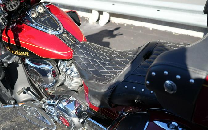 2019 Indian Motorcycle Roadmaster Elite Wildfire Red Candy/Thunder Black Crystal/24k Gold
