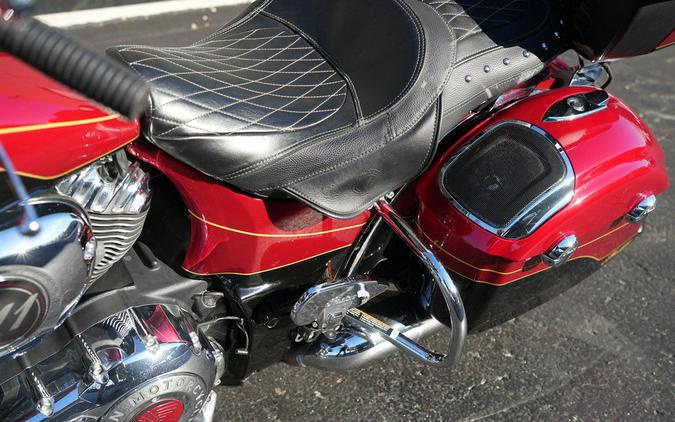 2019 Indian Motorcycle Roadmaster Elite Wildfire Red Candy/Thunder Black Crystal/24k Gold