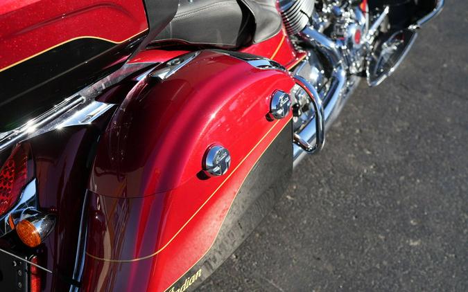 2019 Indian Motorcycle Roadmaster Elite Wildfire Red Candy/Thunder Black Crystal/24k Gold