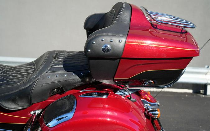 2019 Indian Motorcycle Roadmaster Elite Wildfire Red Candy/Thunder Black Crystal/24k Gold