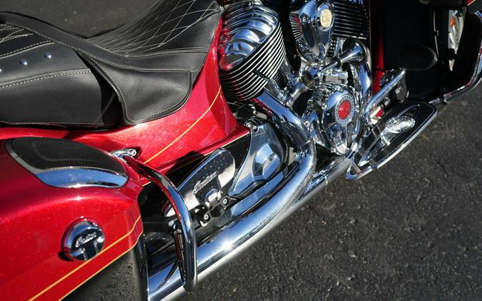 2019 Indian Motorcycle Roadmaster Elite Wildfire Red Candy/Thunder Black Crystal/24k Gold