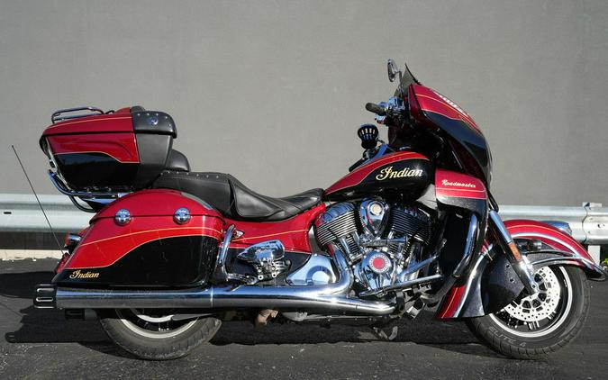 2019 Indian Motorcycle Roadmaster Elite Wildfire Red Candy/Thunder Black Crystal/24k Gold