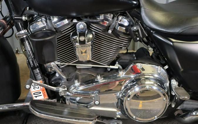 2017 Harley-Davidson Street Glide Special FLHXS