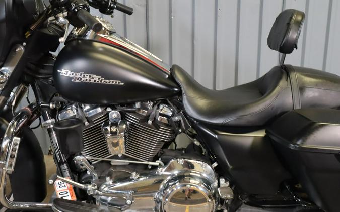 2017 Harley-Davidson Street Glide Special FLHXS