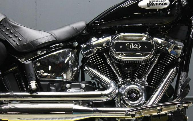 2024 Harley-Davidson® FLHCS - Heritage Classic