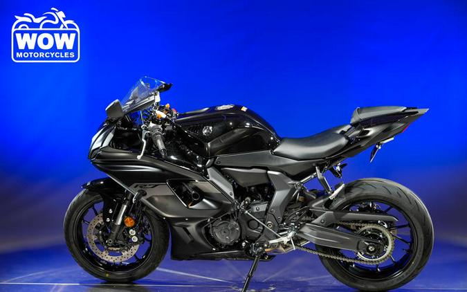 2025 Yamaha R7 YZF-R7 YZFR7 700