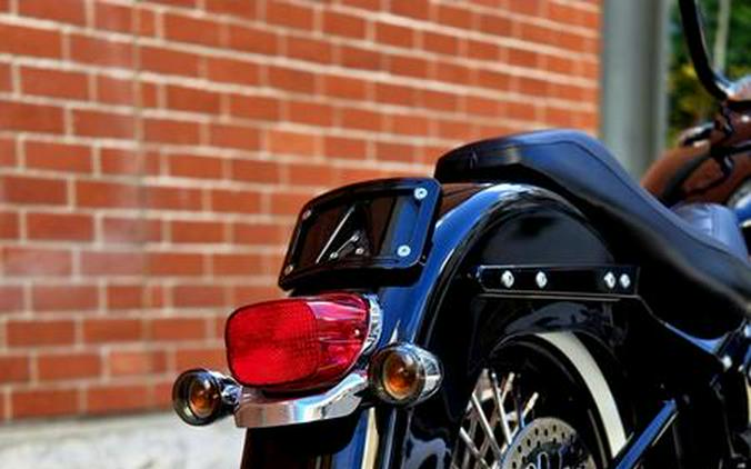 2018 Harley-Davidson® FLHCS - Softail® Heritage Classic 114