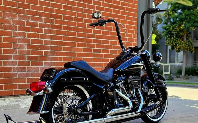 2018 Harley-Davidson® FLHCS - Softail® Heritage Classic 114