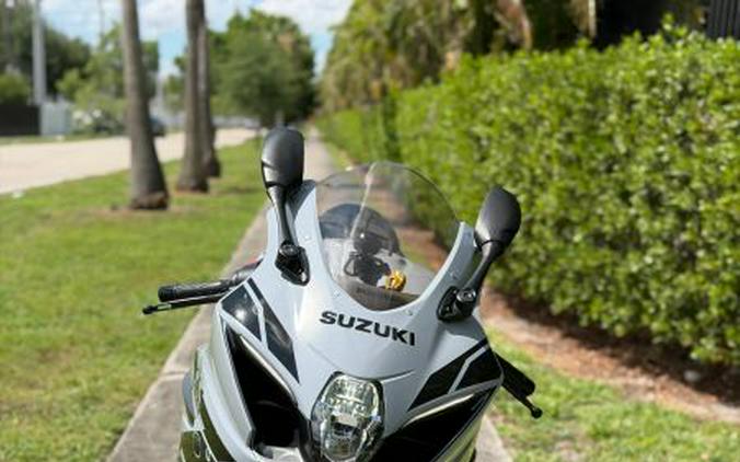 2022 Suzuki GSX-R1000R