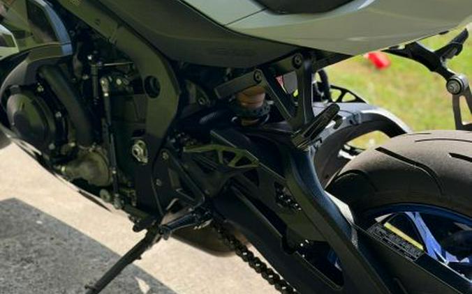 2022 Suzuki GSX-R1000R
