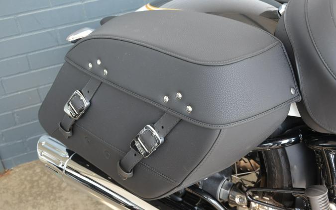 2023 BMW R18 CLASSIC