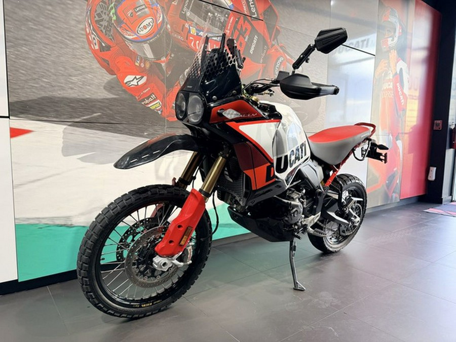 2024 Ducati DesertX Rally