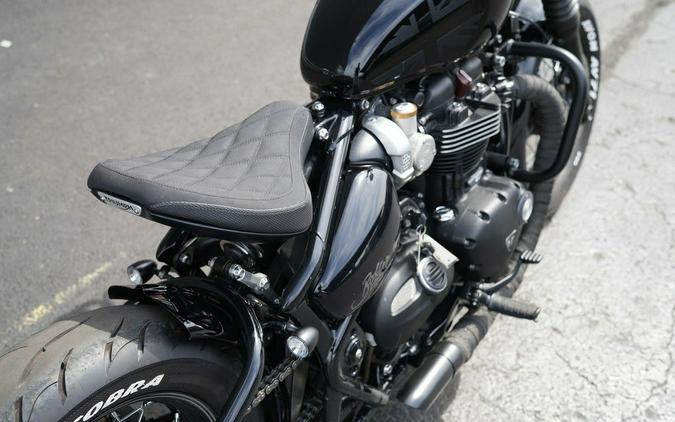 2019 Triumph Bonneville Bobber Black Jet Black