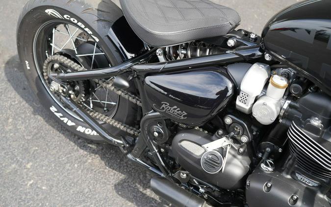 2019 Triumph Bonneville Bobber Black Jet Black
