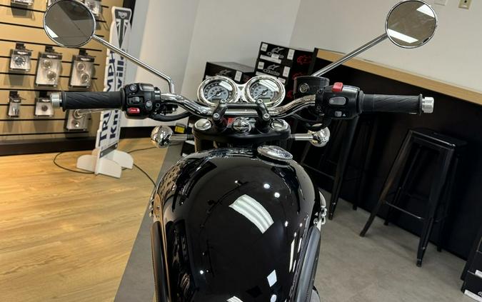 2024 Triumph Bonneville T120 Jet Black/Fusion White