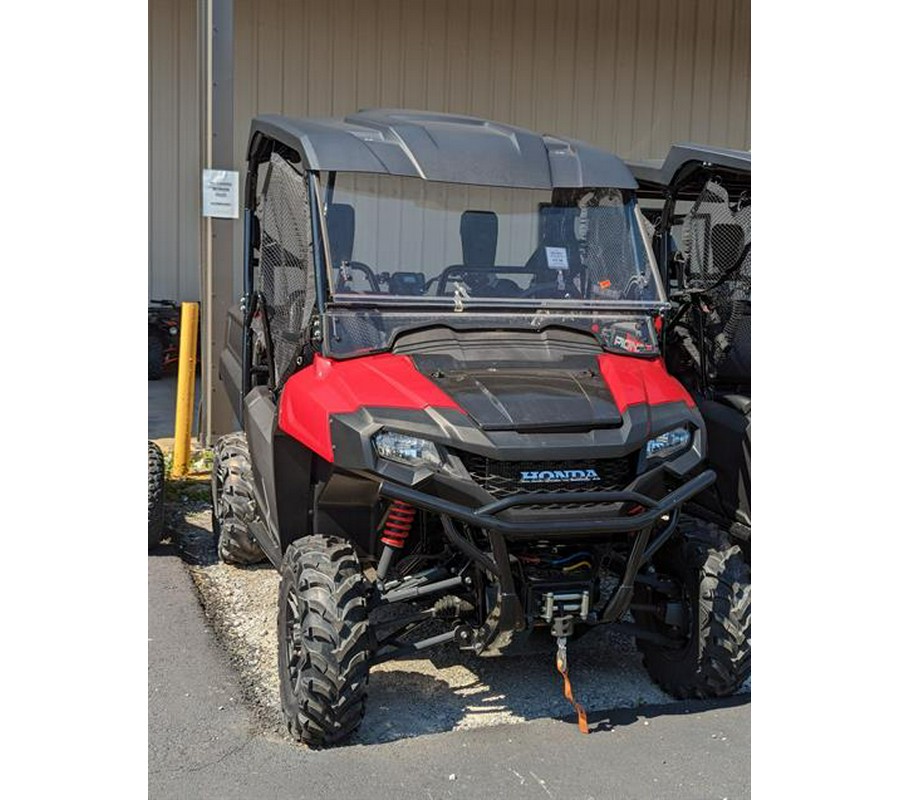 2024 Honda Pioneer 700 Deluxe