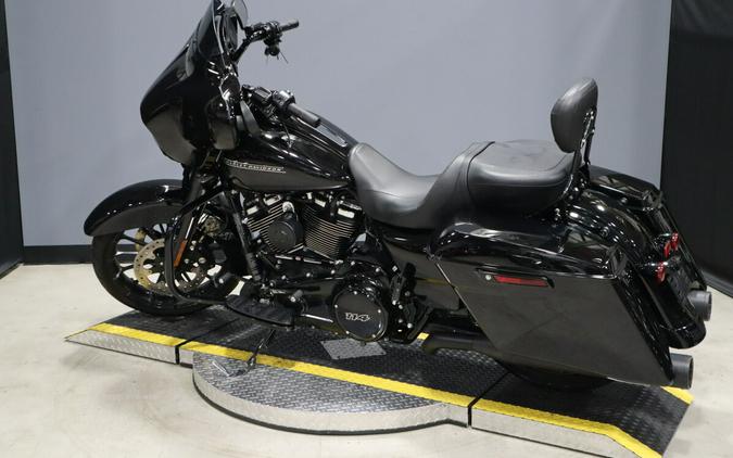 2019 Harley-Davidson Street Glide Special