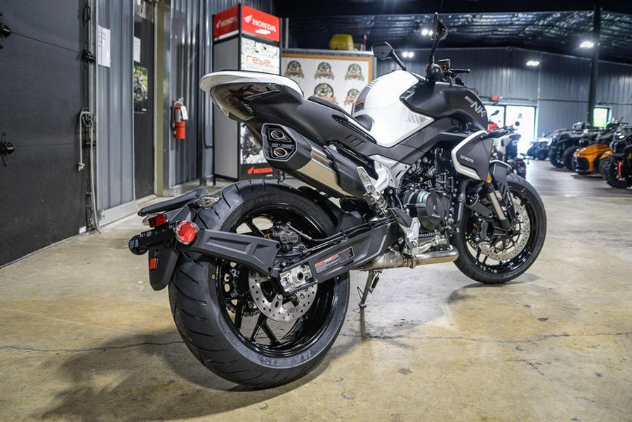 2024 CFMOTO 800NK