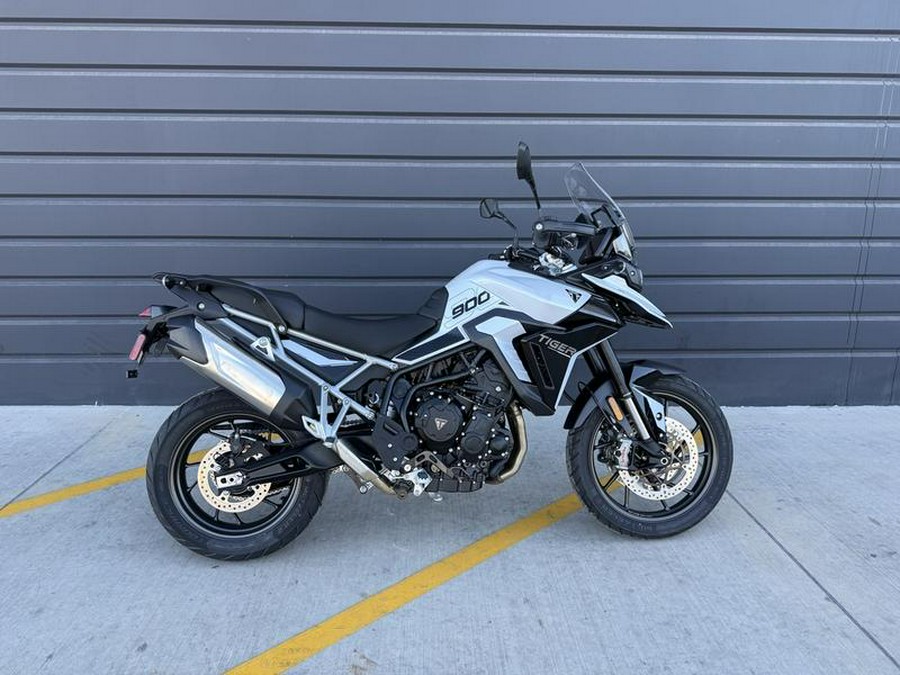 2025 Triumph Tiger 900 GT Snowdonia White / Sapphire Black