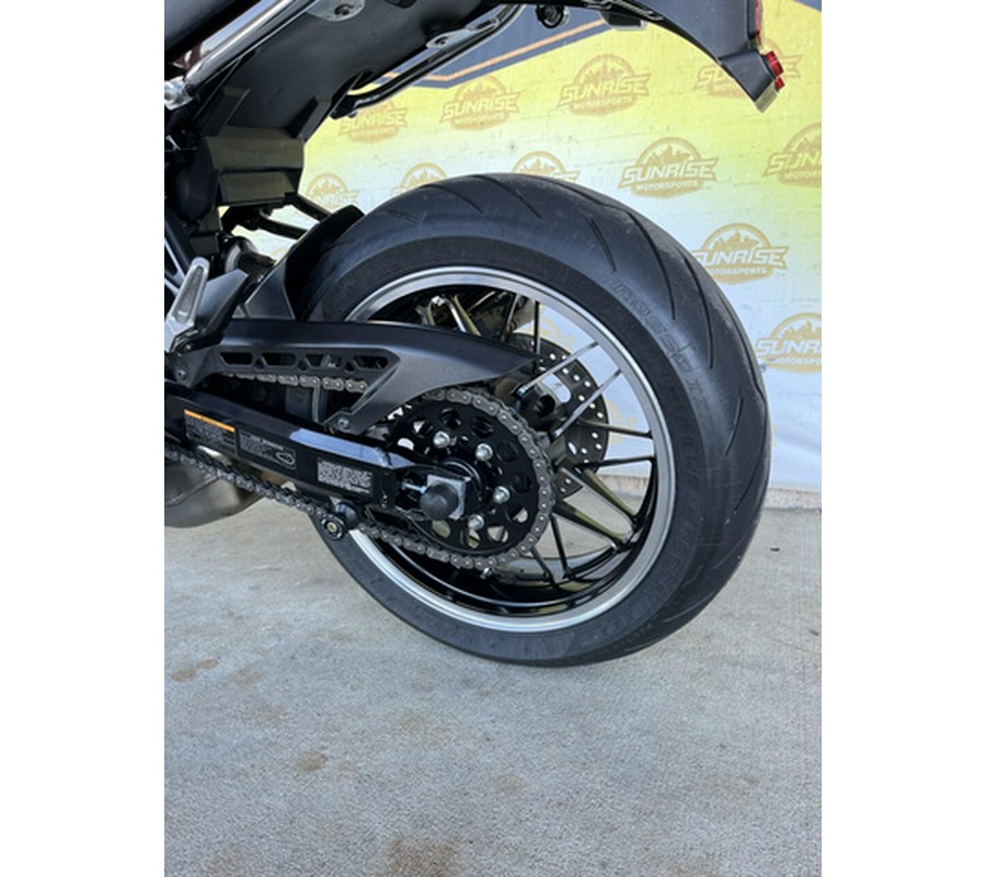 2019 Kawasaki Z900RS ABS