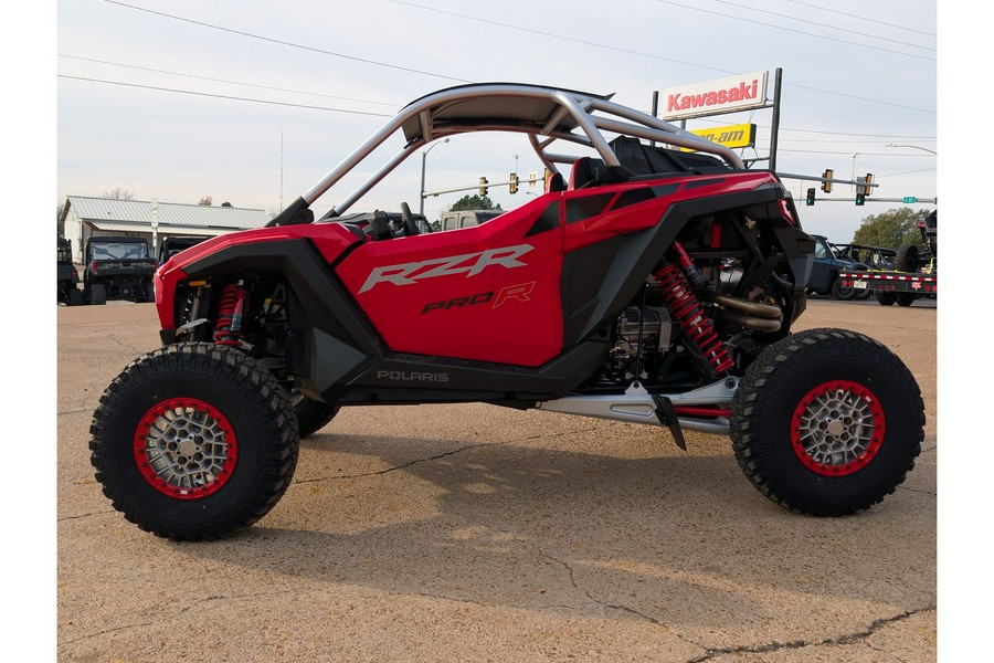 2026 Polaris RZR PRO R ULTIMATE