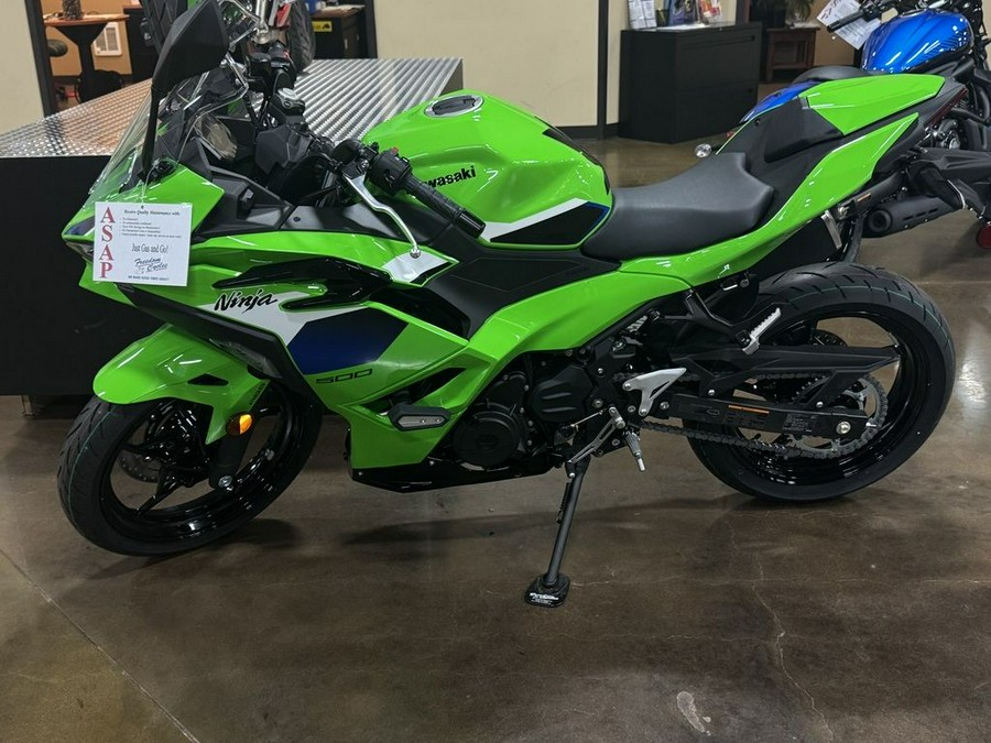2026 Kawasaki Ninja® 500 SE ABS
