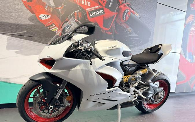 2023 Ducati Panigale V2 White Rosso Livery