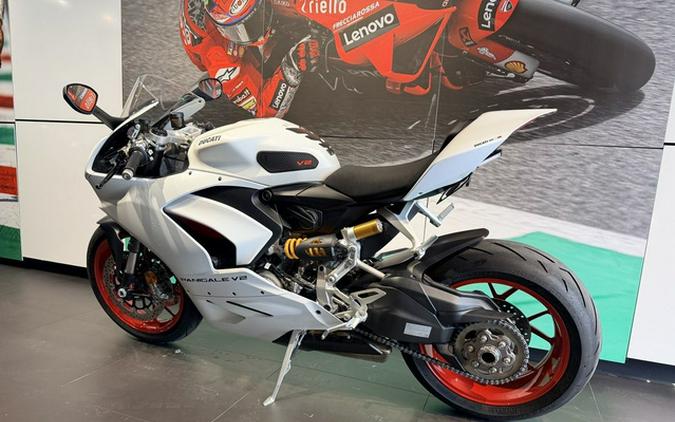 2023 Ducati Panigale V2 White Rosso Livery
