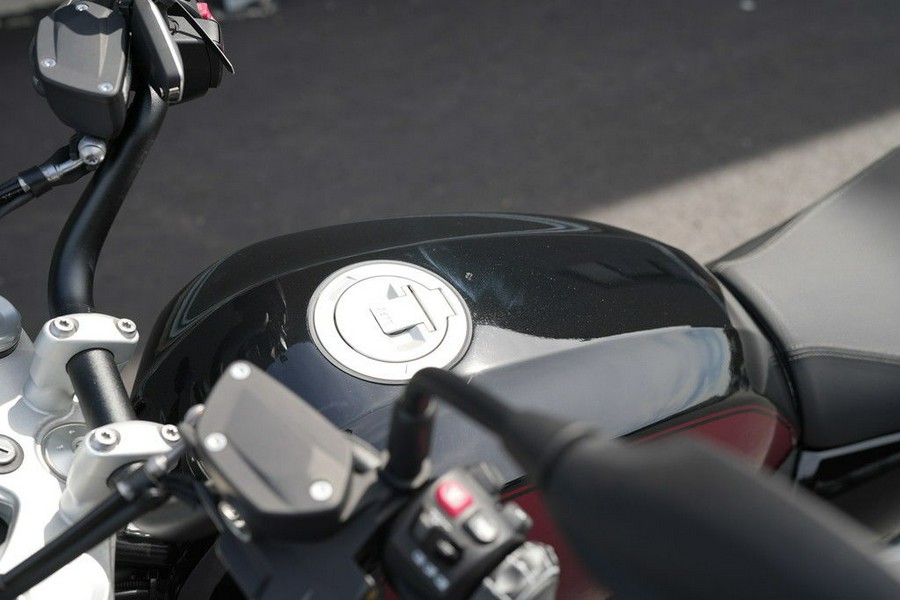 2024 BMW R 12 Aventurin Red Metallic