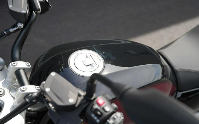 2024 BMW R 12 Aventurin Red Metallic