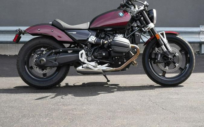 2024 BMW R 12 Aventurin Red Metallic