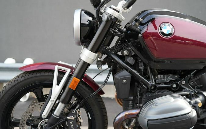 2024 BMW R 12 Aventurin Red Metallic
