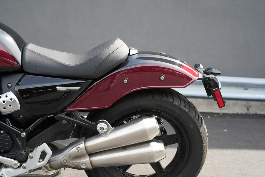 2024 BMW R 12 Aventurin Red Metallic