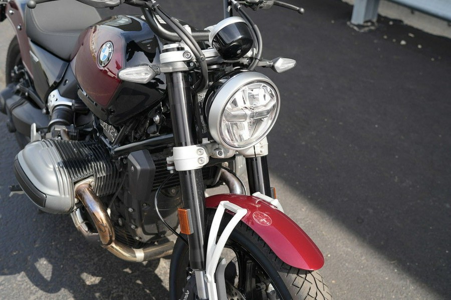 2024 BMW R 12 Aventurin Red Metallic