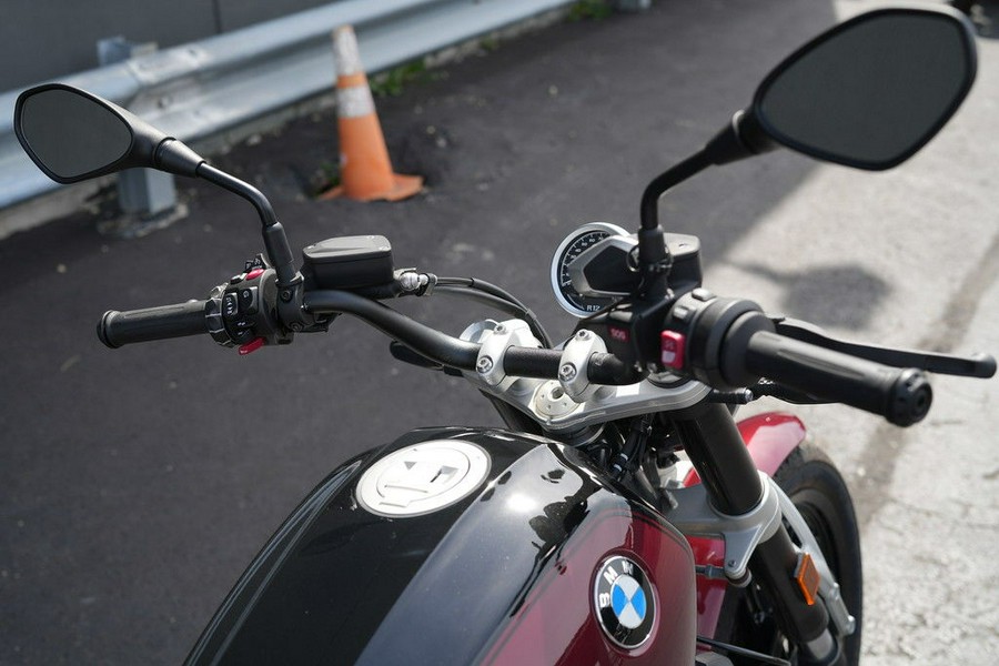 2024 BMW R 12 Aventurin Red Metallic