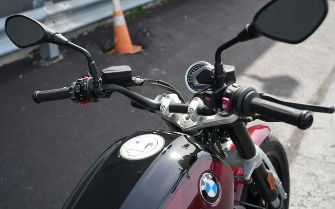 2024 BMW R 12 Aventurin Red Metallic