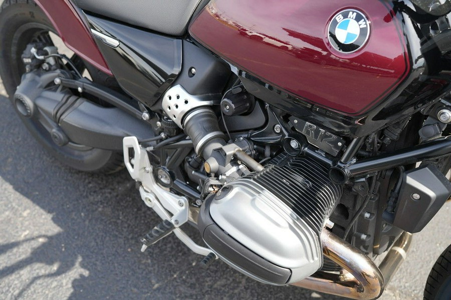2024 BMW R 12 Aventurin Red Metallic