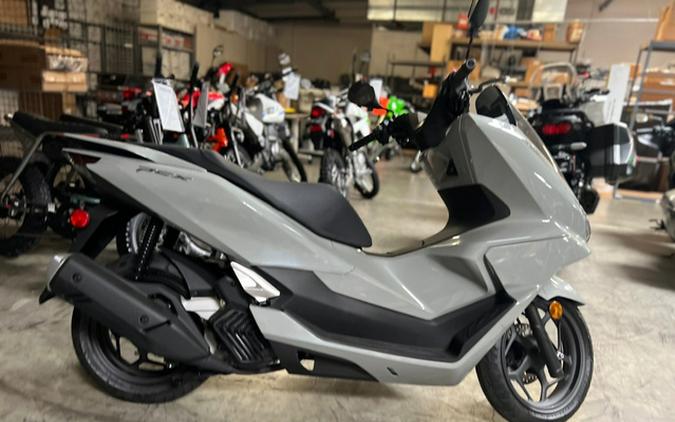 2025 Honda PCX